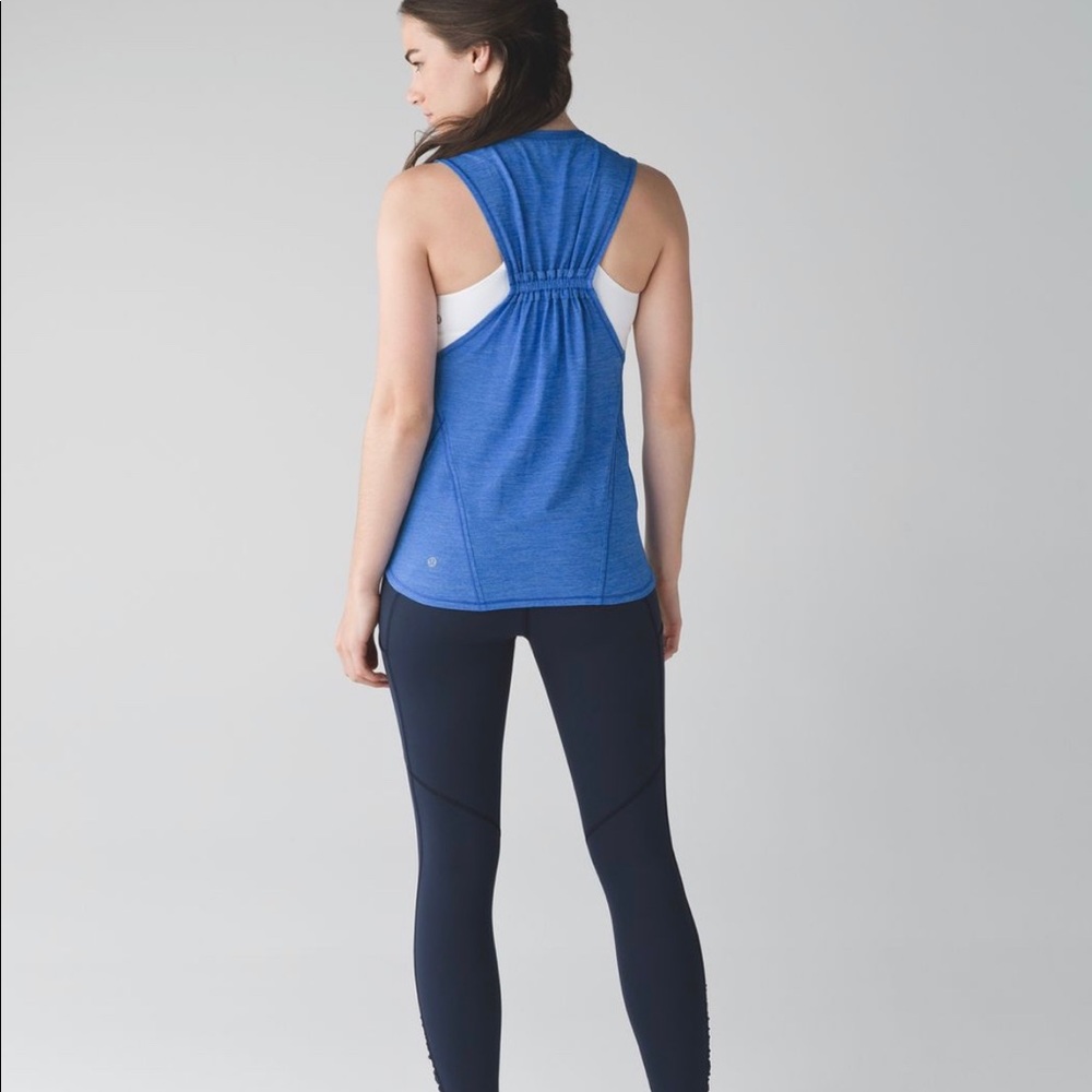 NWT’s Lululemon In a Cinch Tank